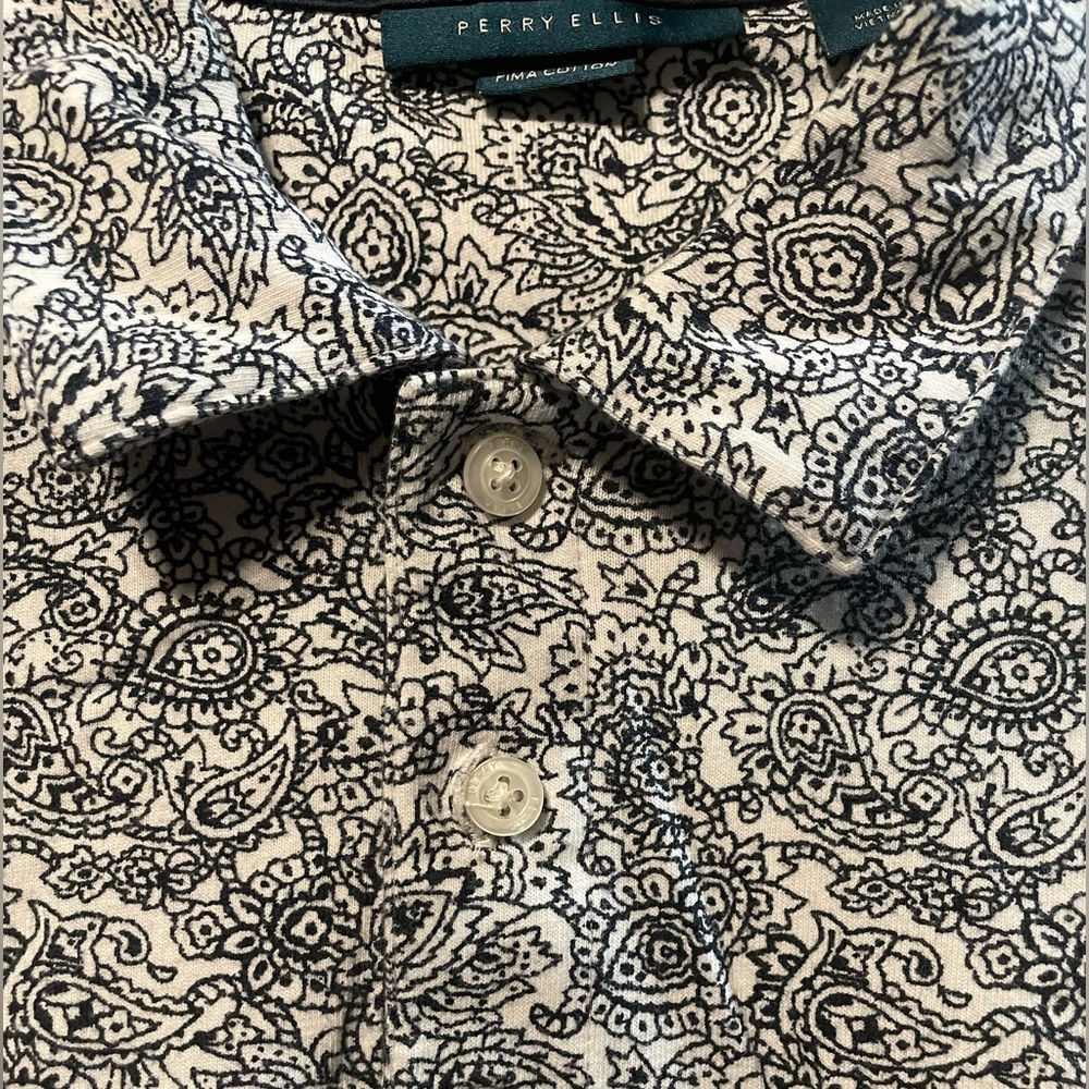 Black And White Design Perry Ellis Polo
